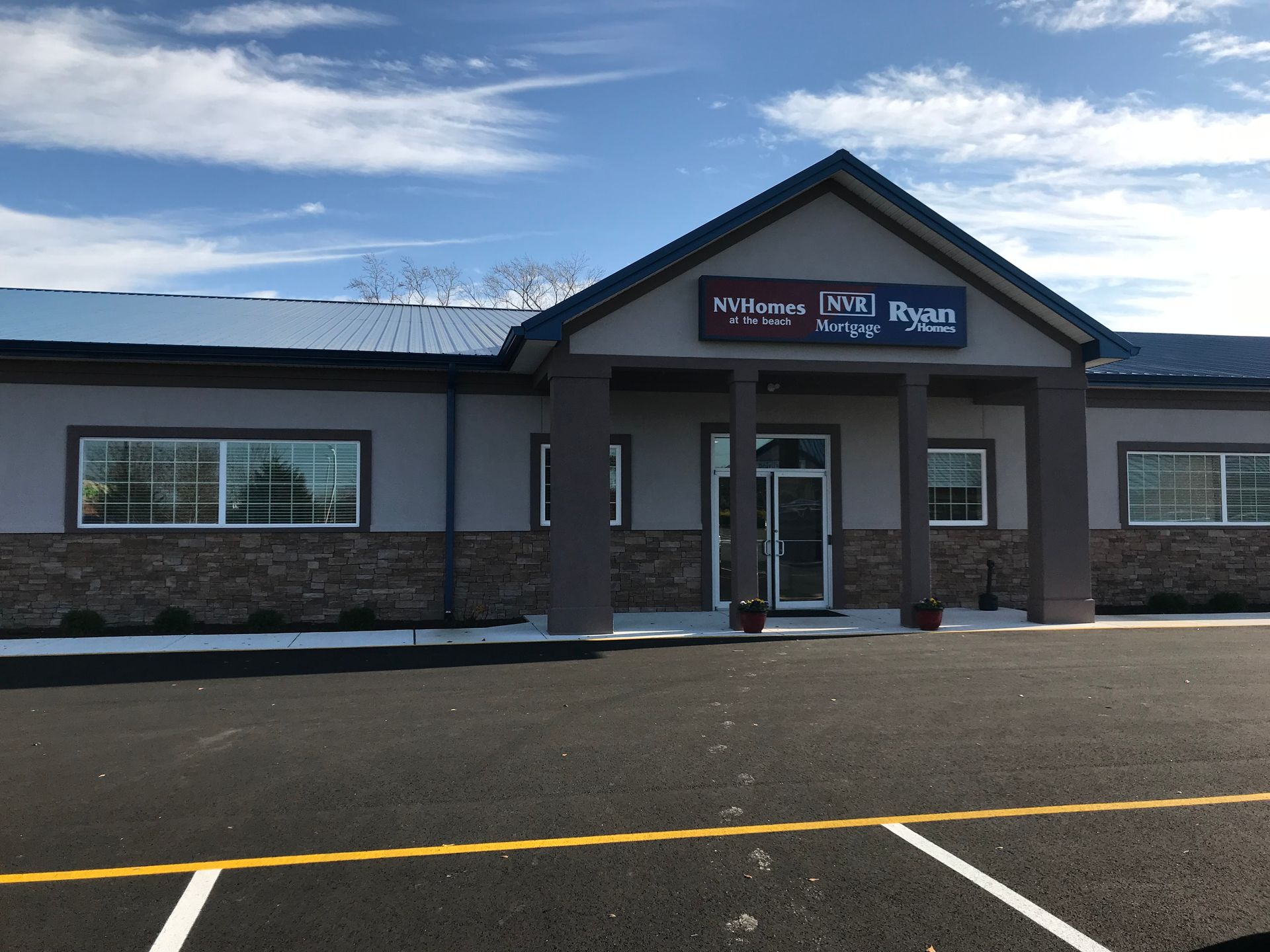 commercial pole barn