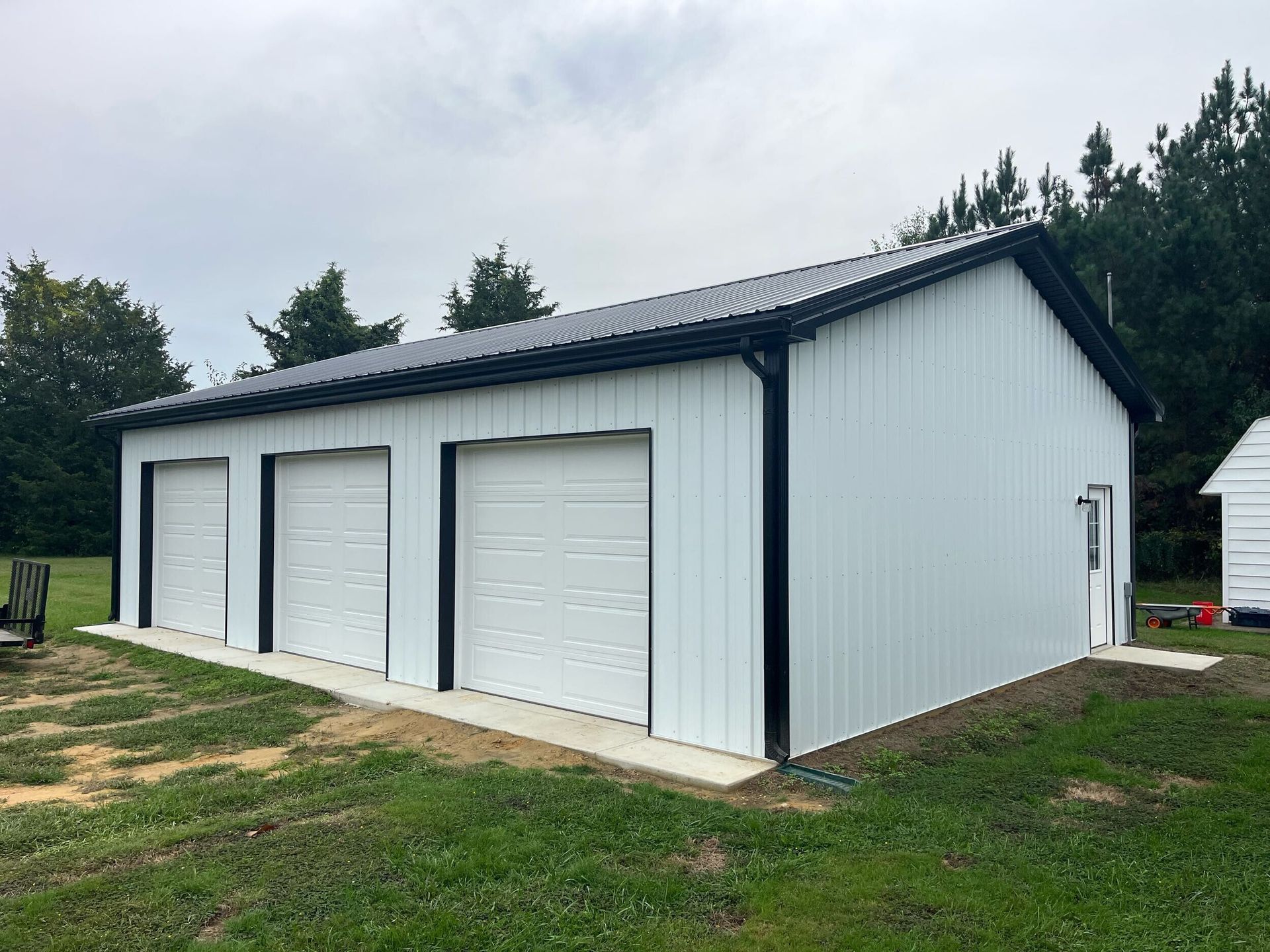 28x40 pole barn