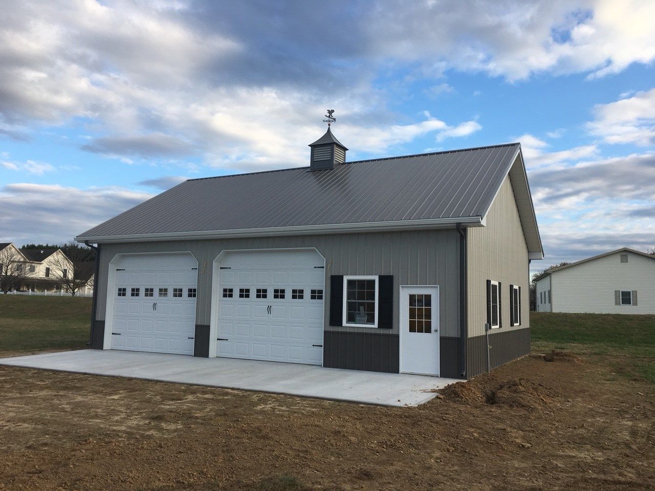 30x40 pole barn