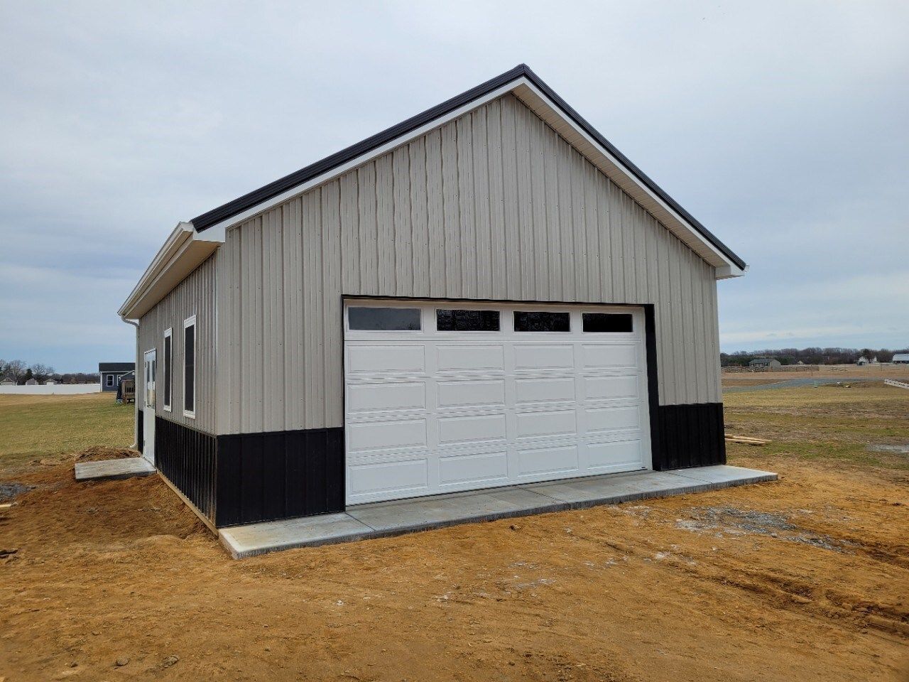 25x30 pole barn