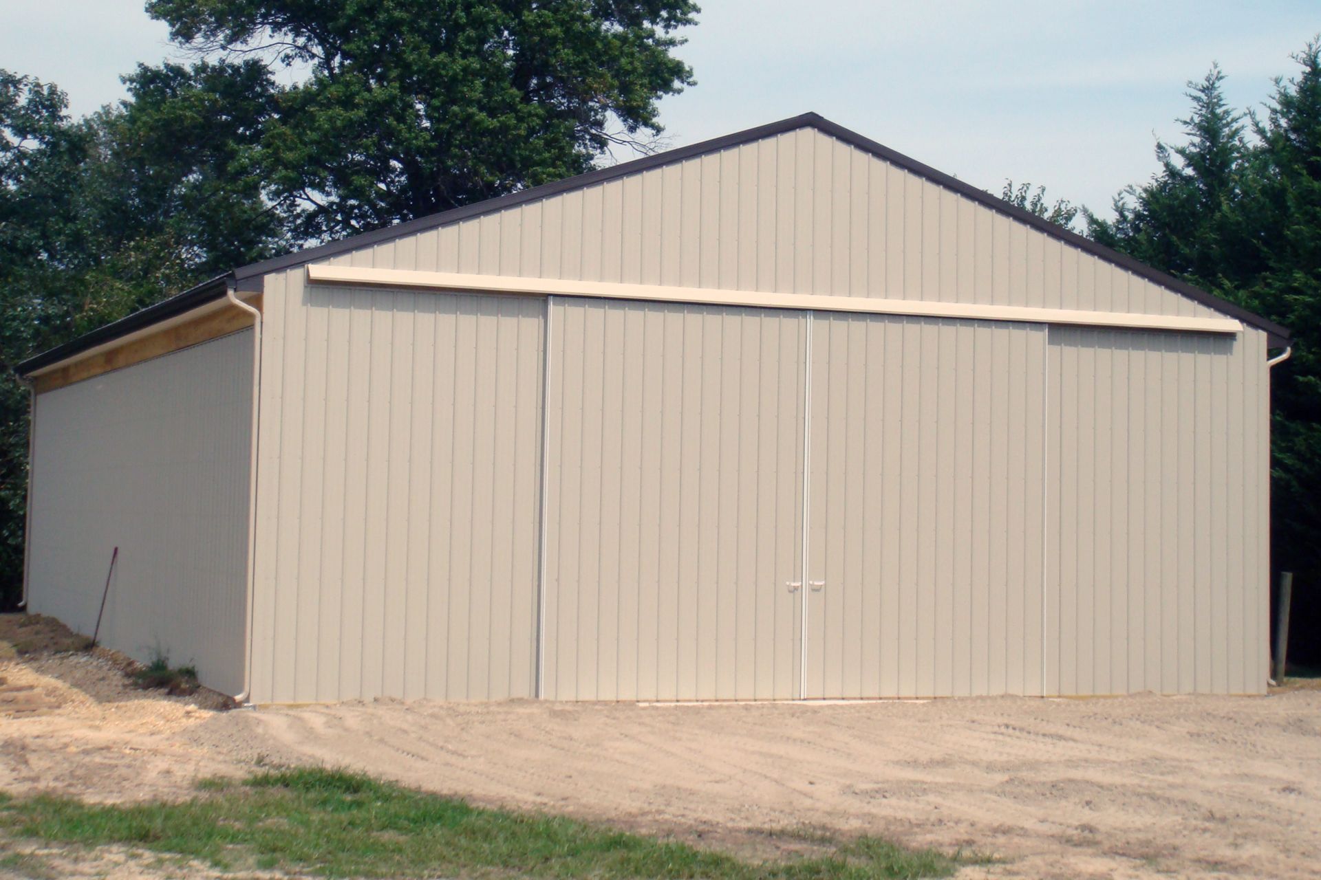 agriculture pole barn