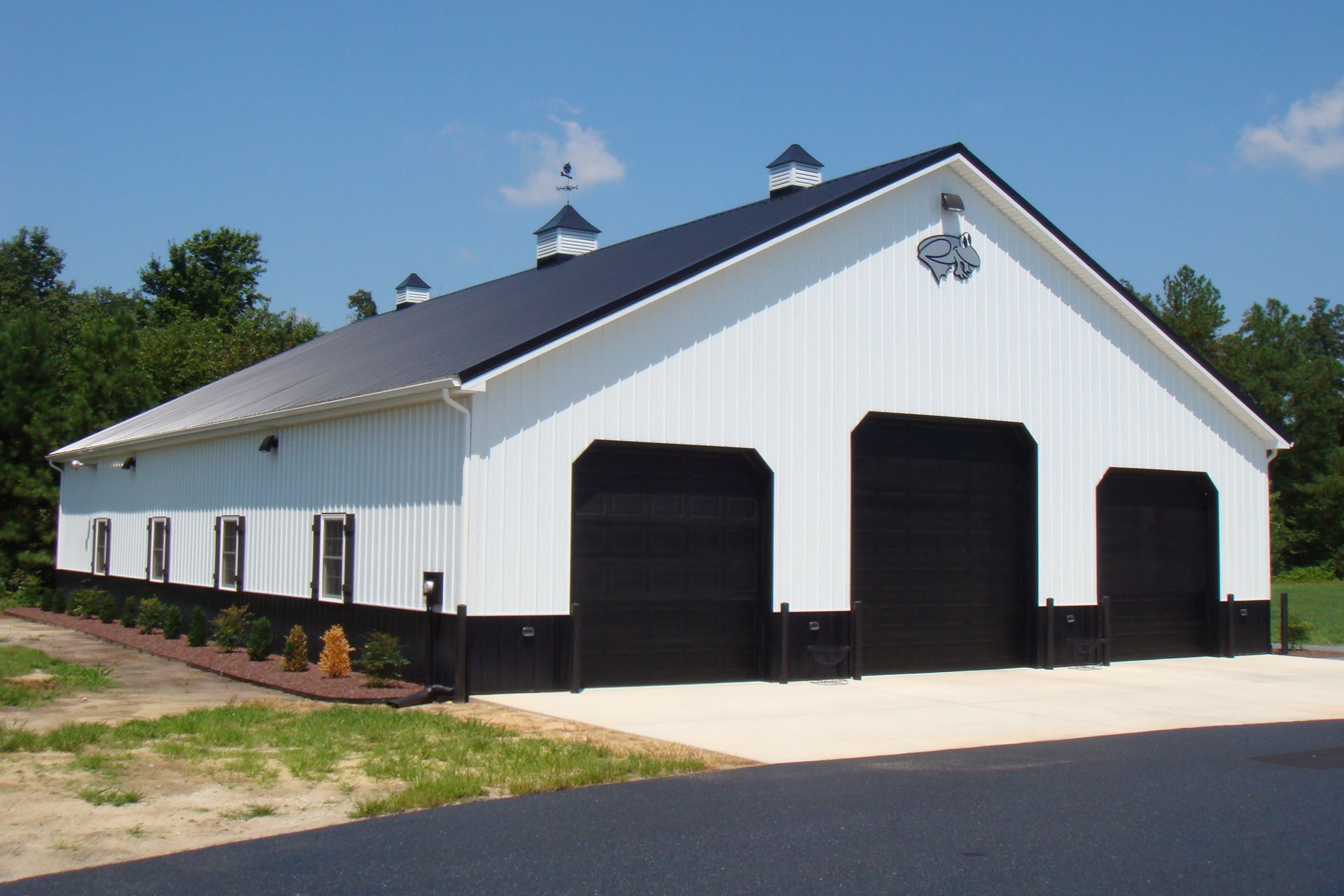 commercial pole barn