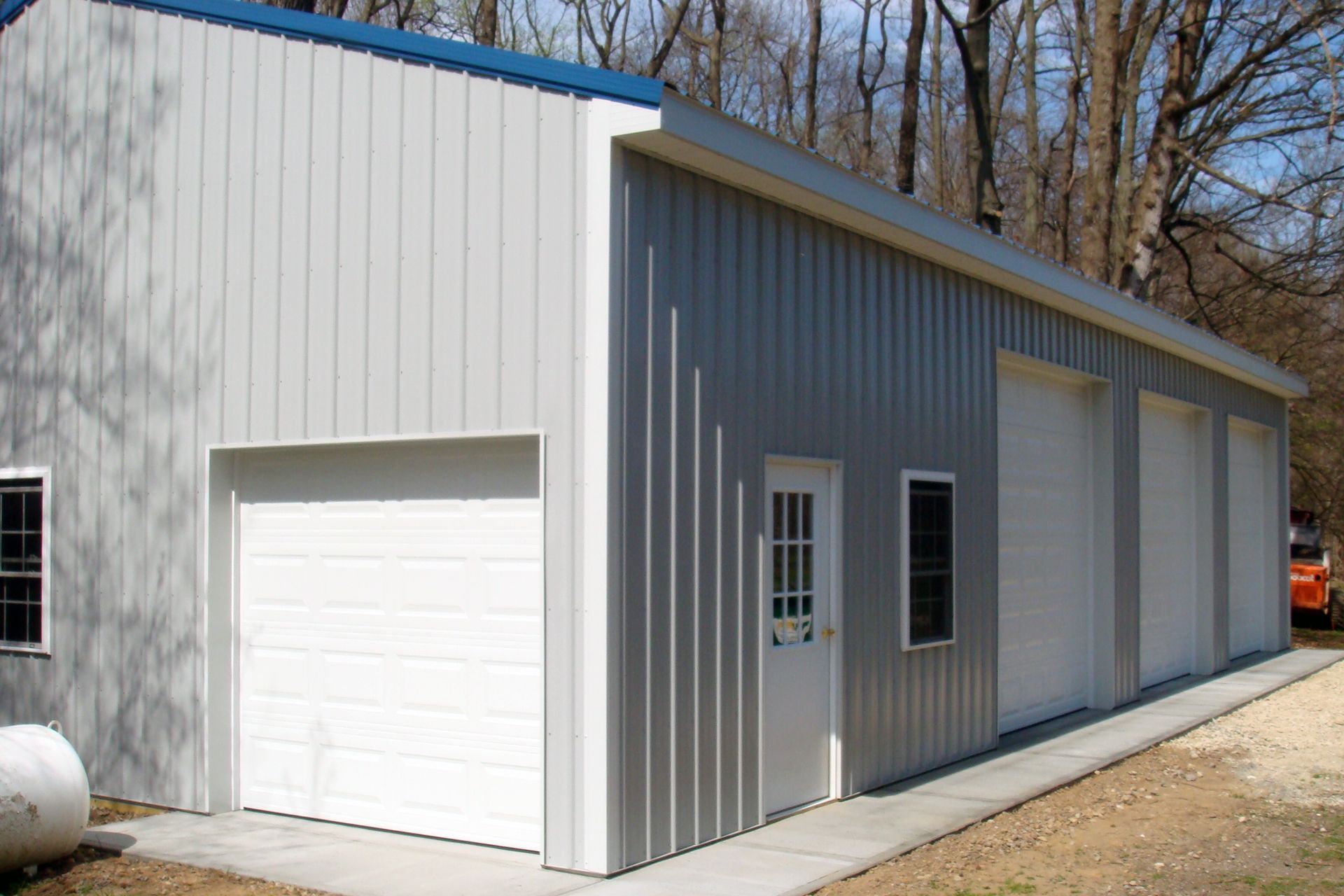 agriculture pole barn