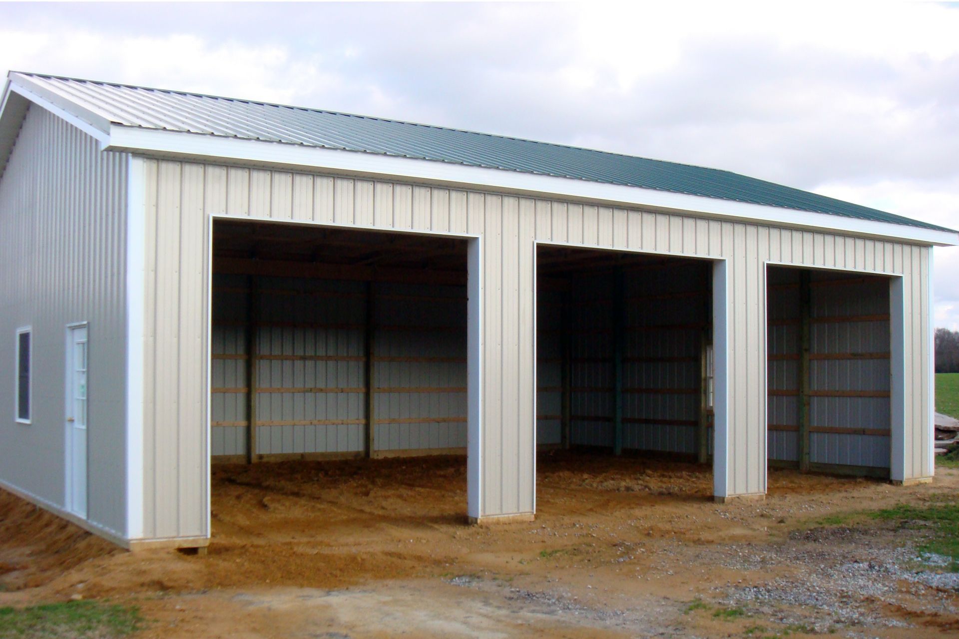 agriculture pole barn
