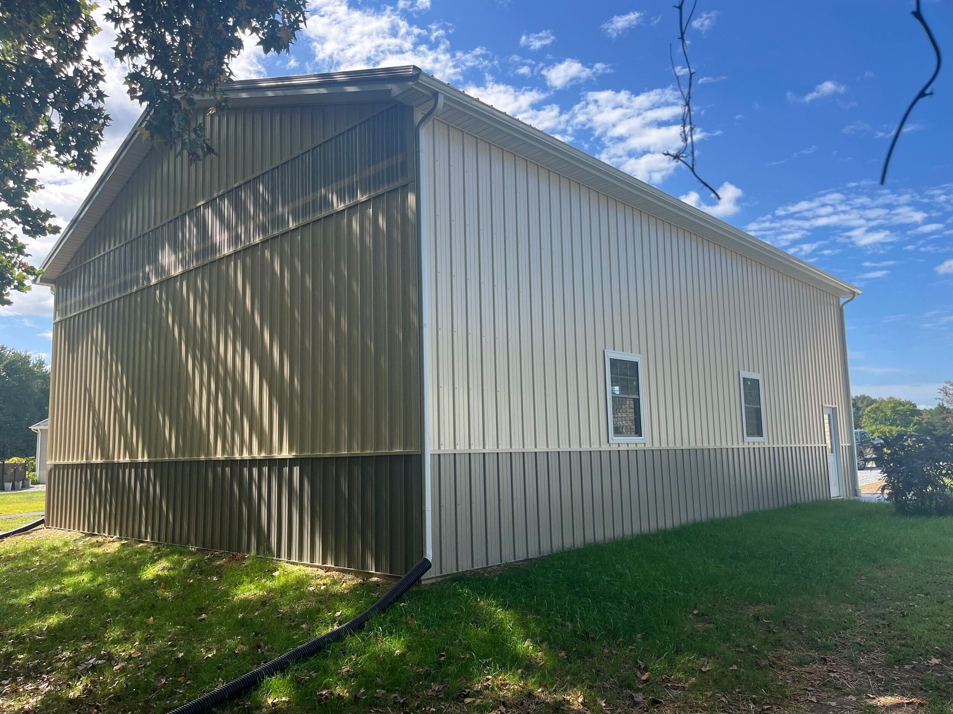 35x46 pole barn