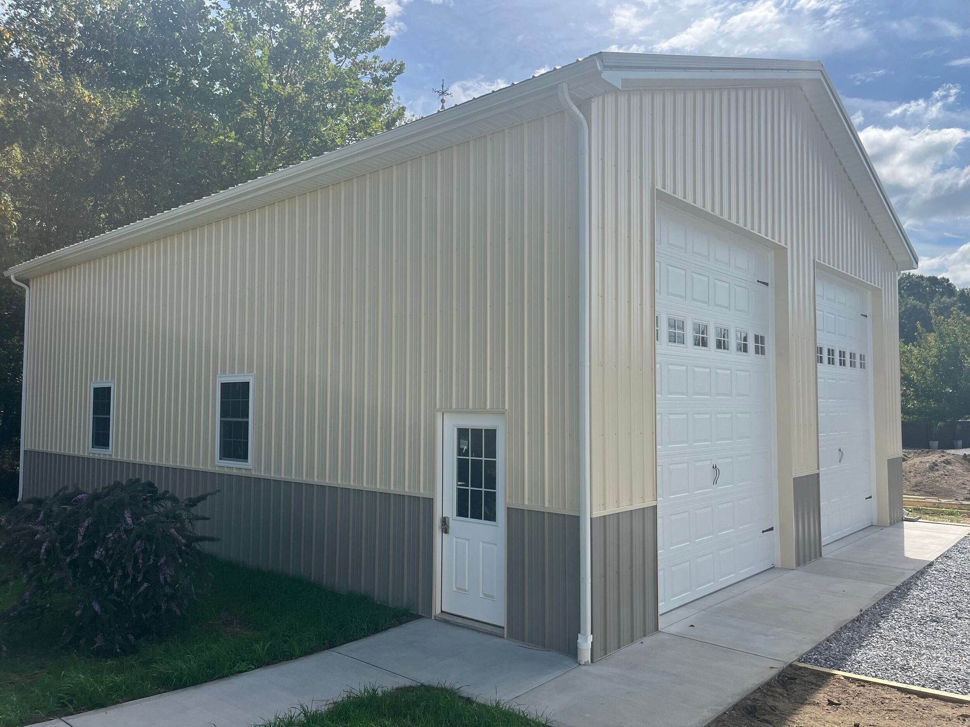 35x46 pole barn
