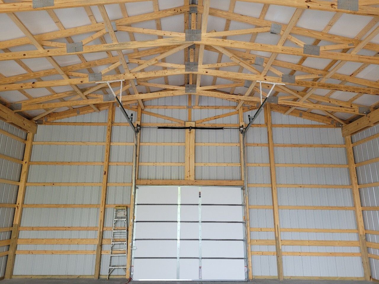 32x40 pole barn