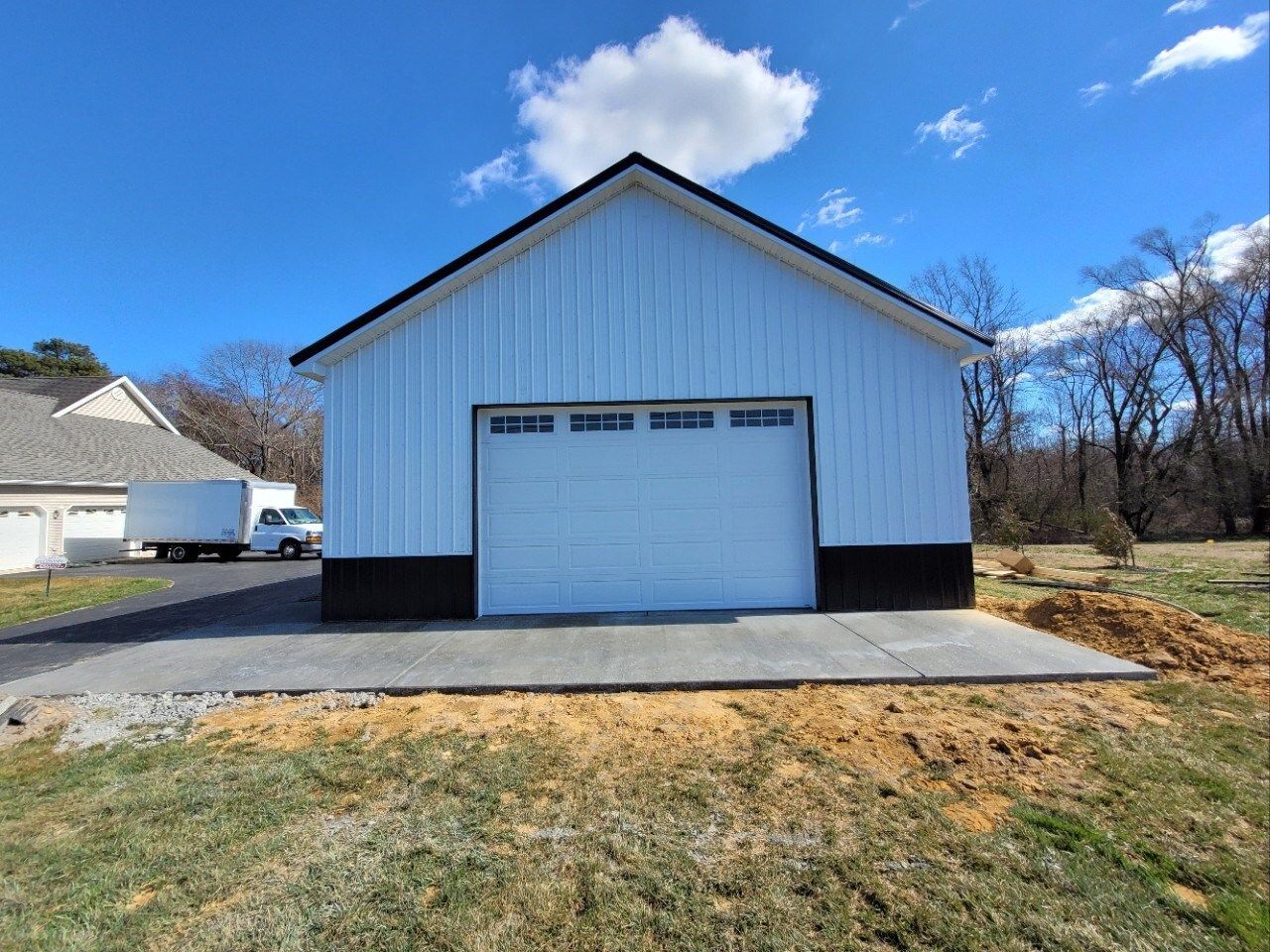 30x40 pole barn