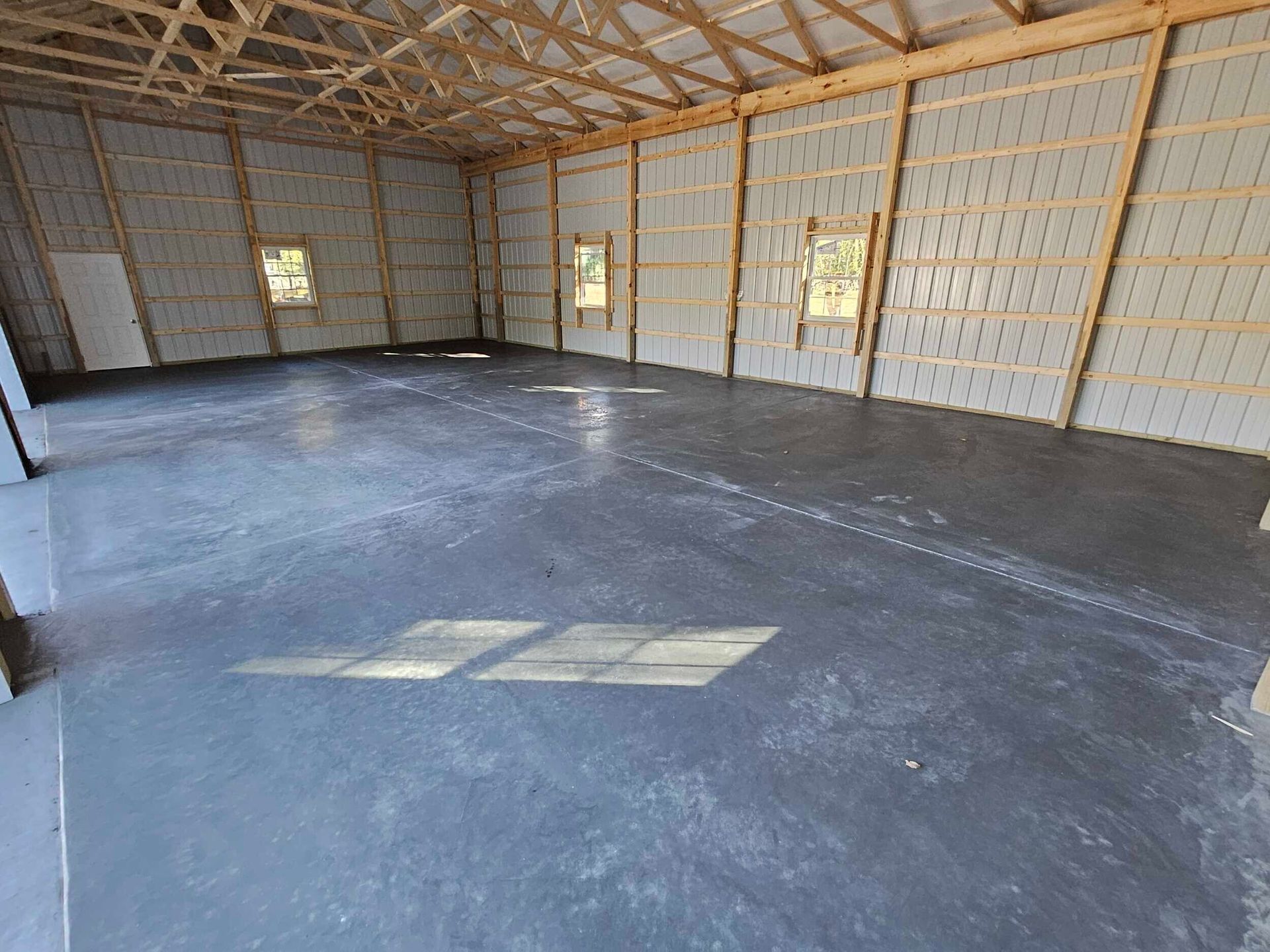 30x50 pole barn
