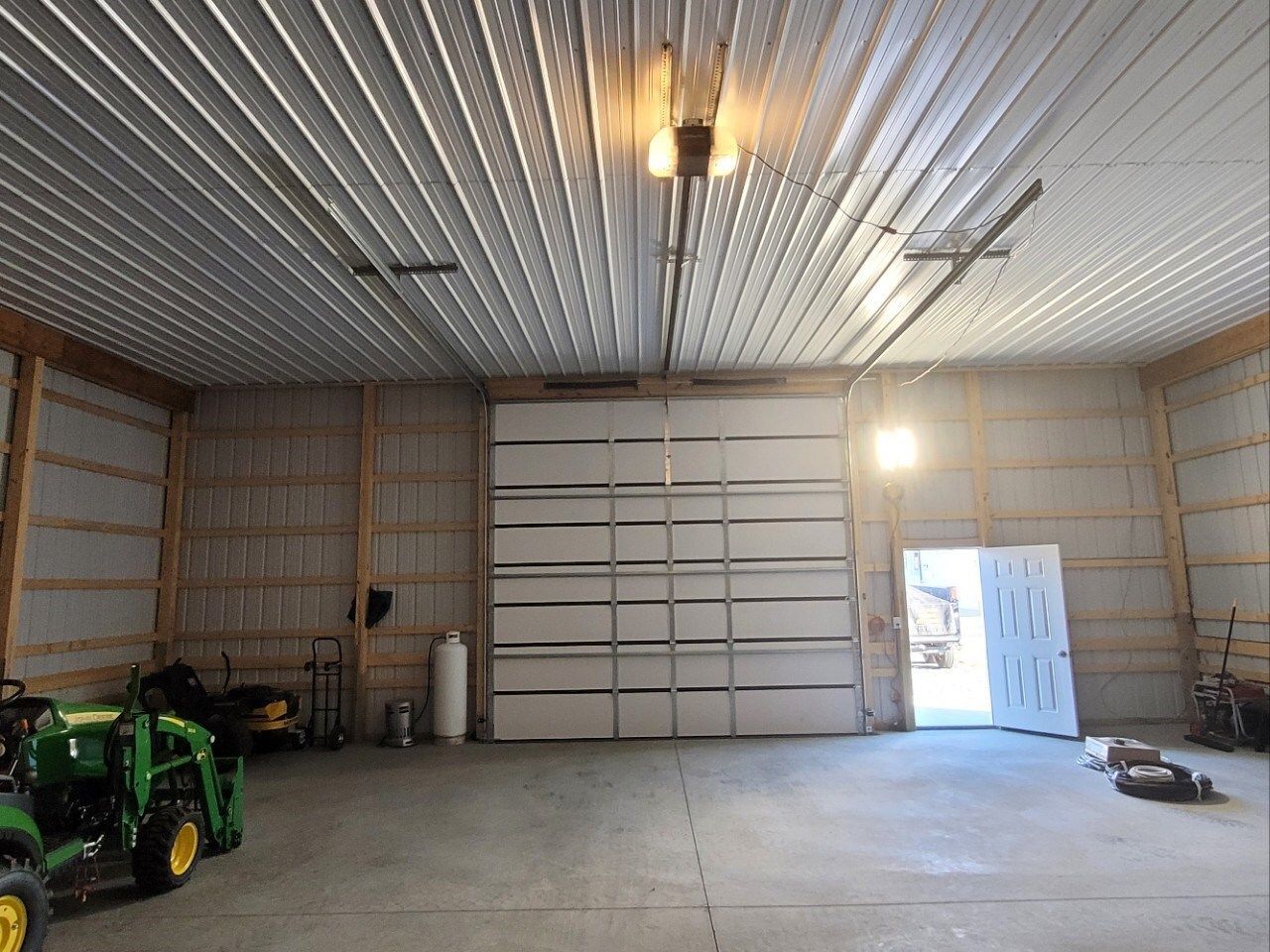 40x50 pole barn
