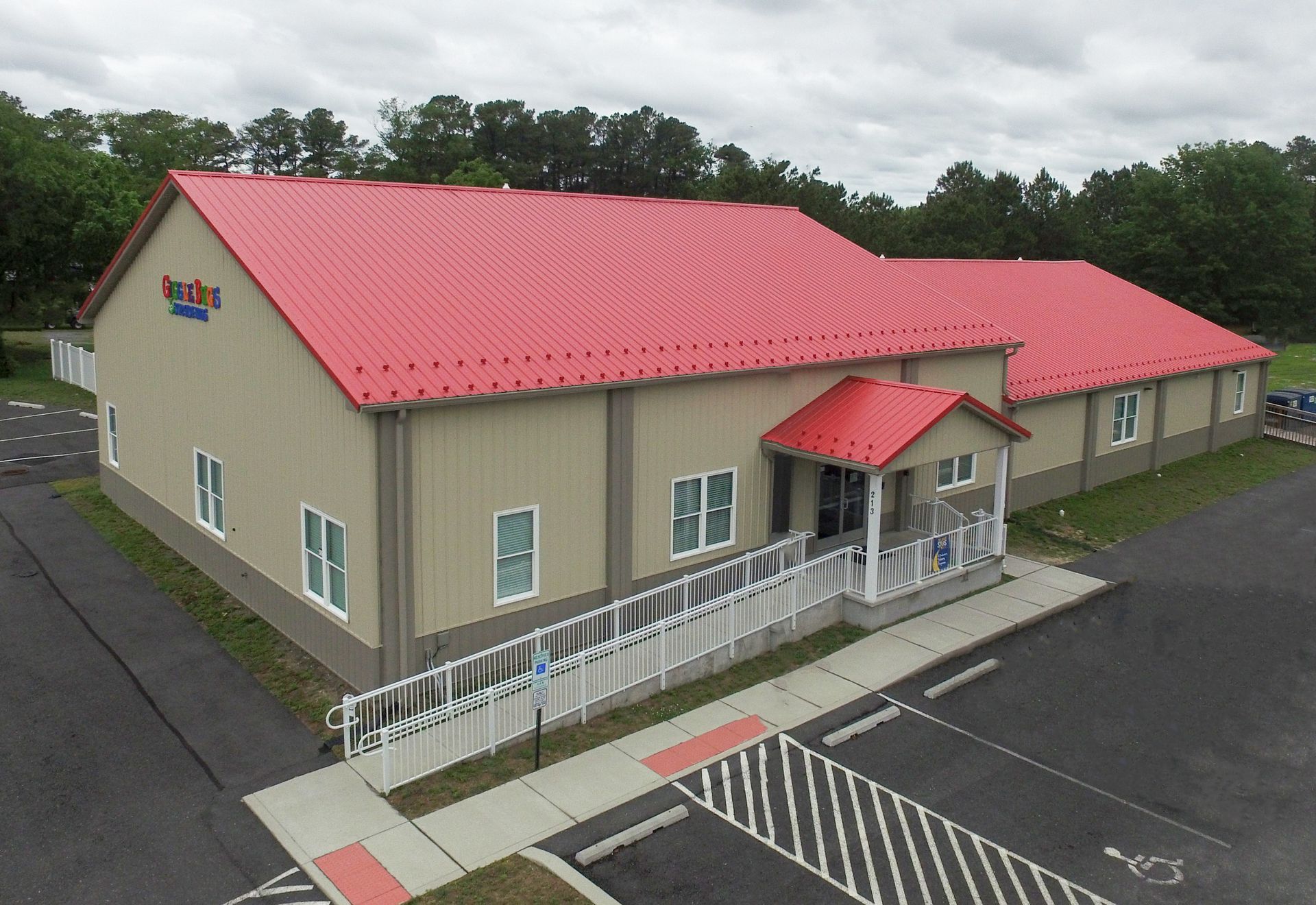 commercial pole barn
