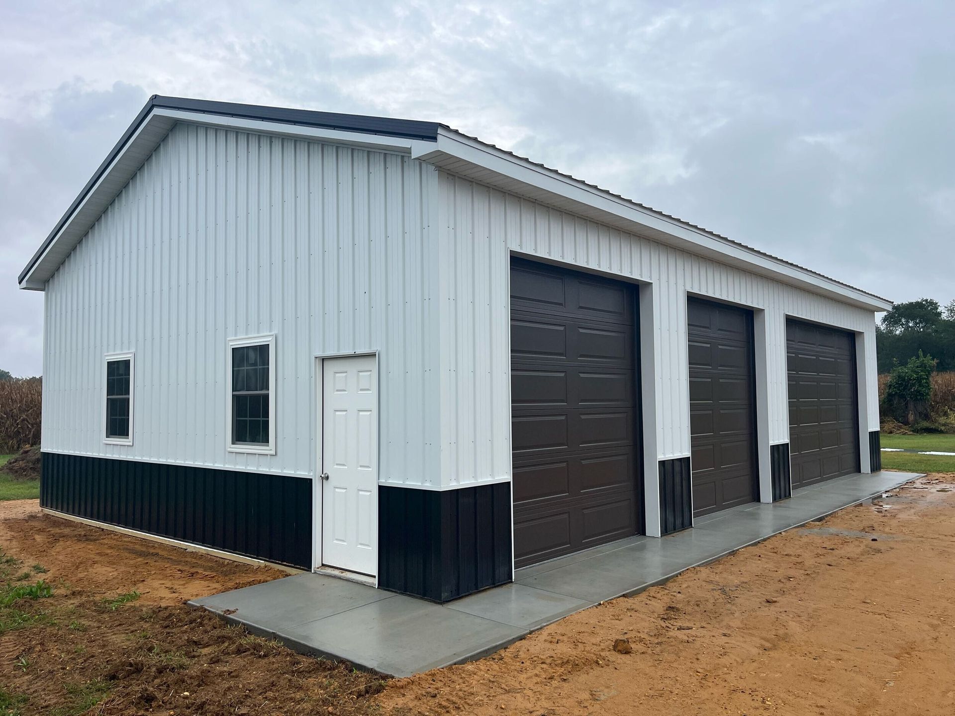 30x46 pole barn