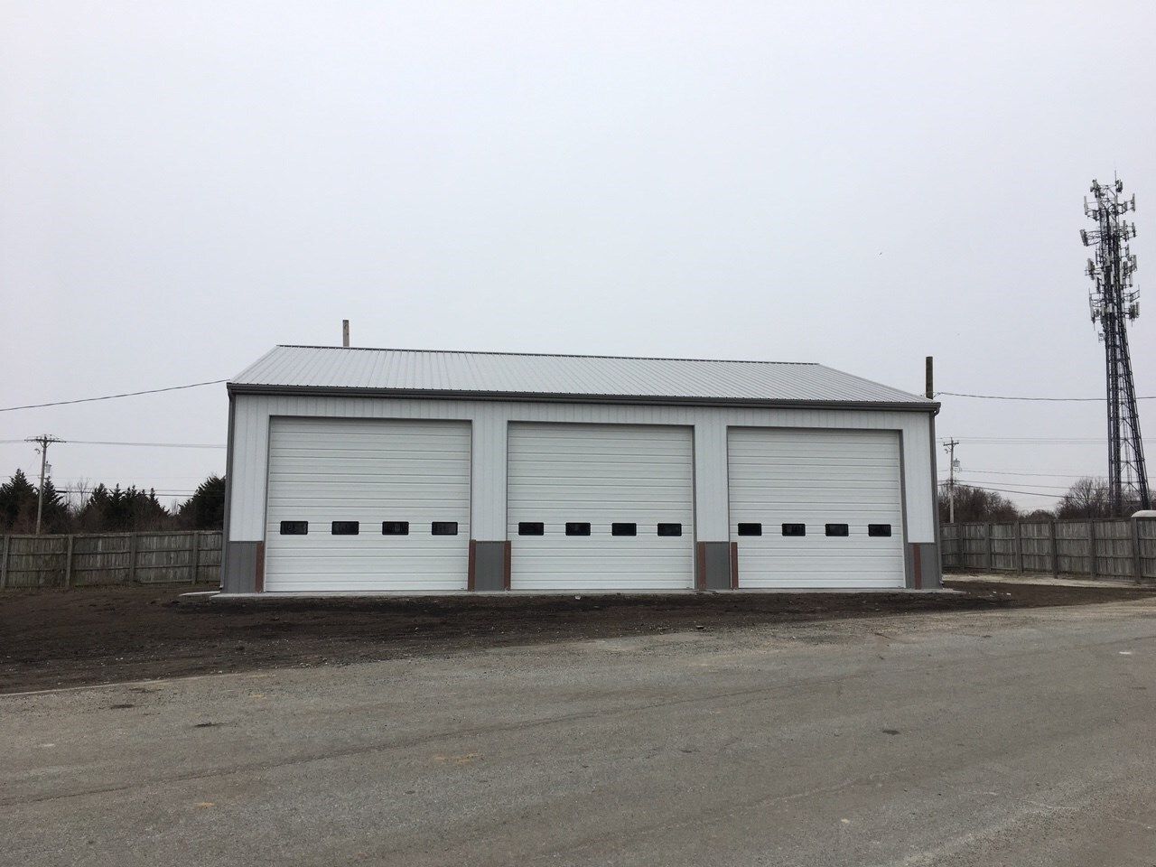 commercial pole barn