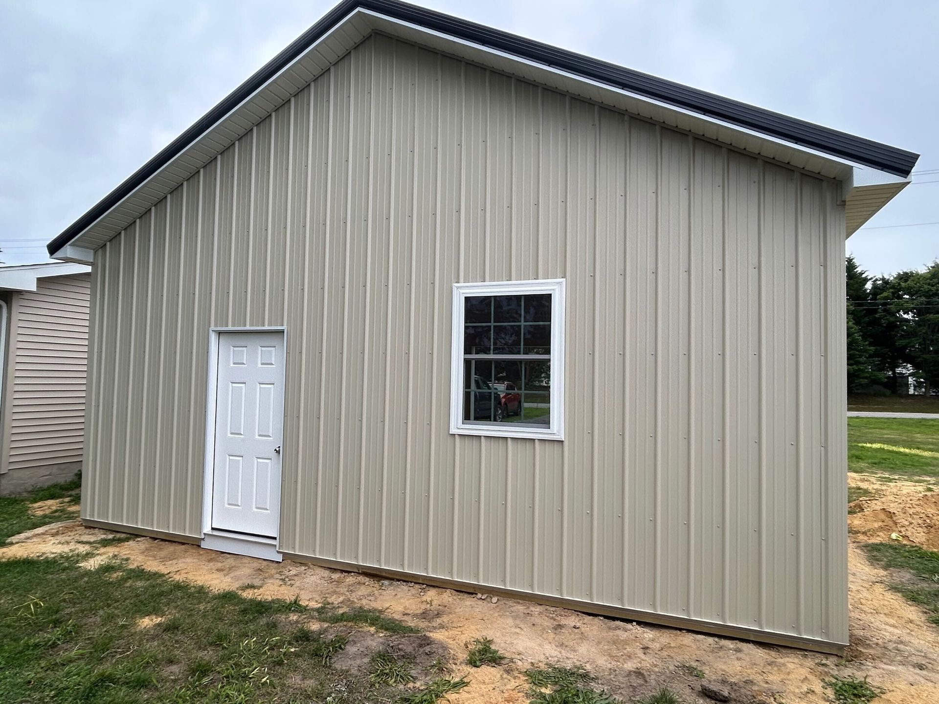 24x30x10 pole barn