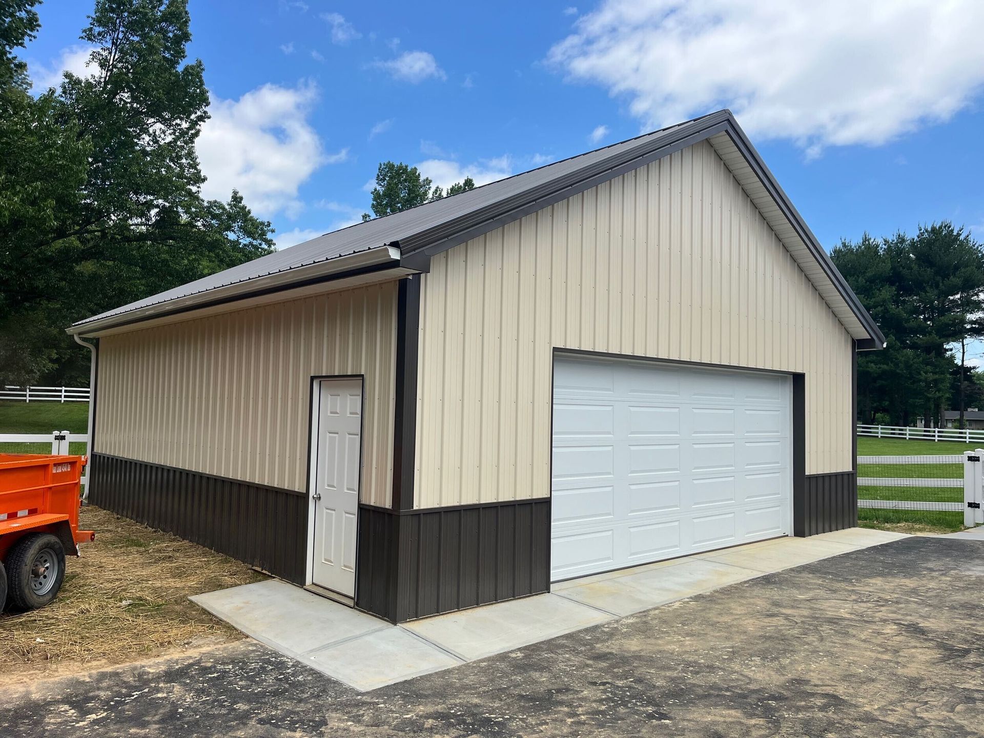 30x30x10 pole barn