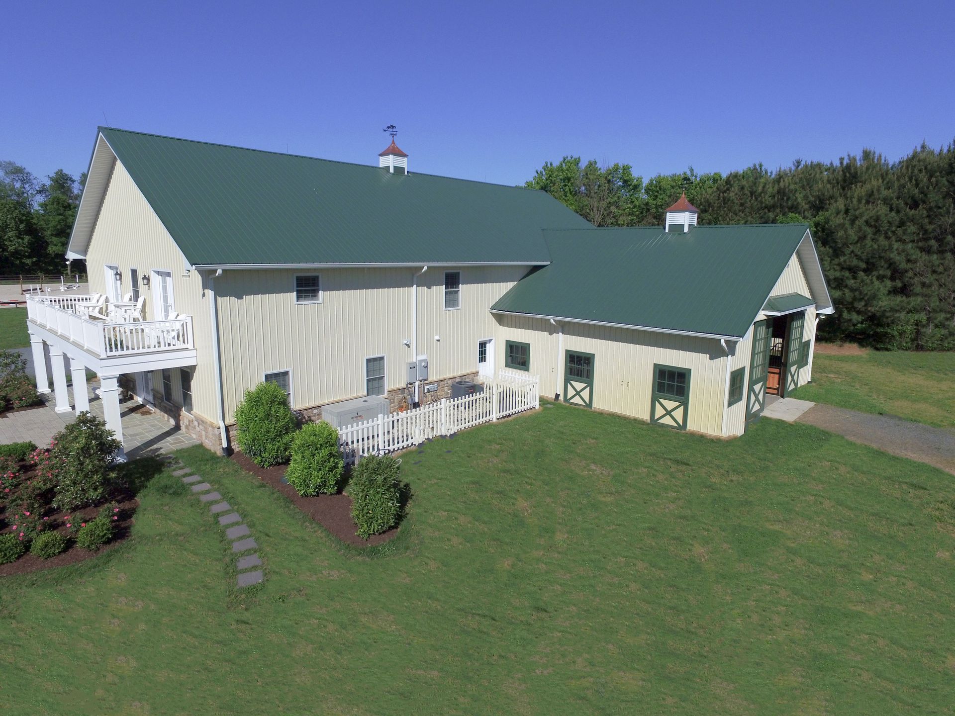 equestrian pole barn