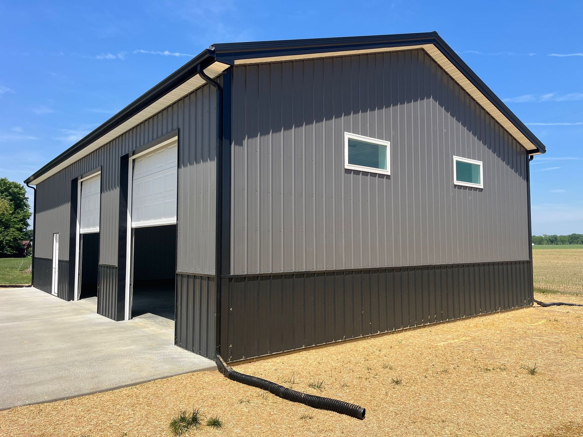 32x50 pole barn