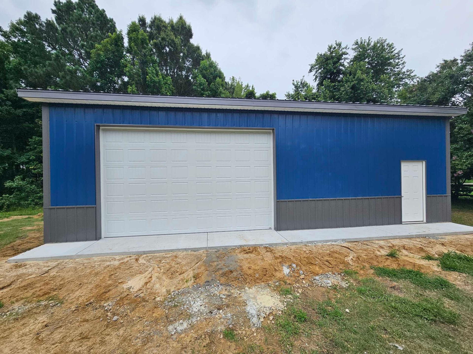 28x40 pole barn