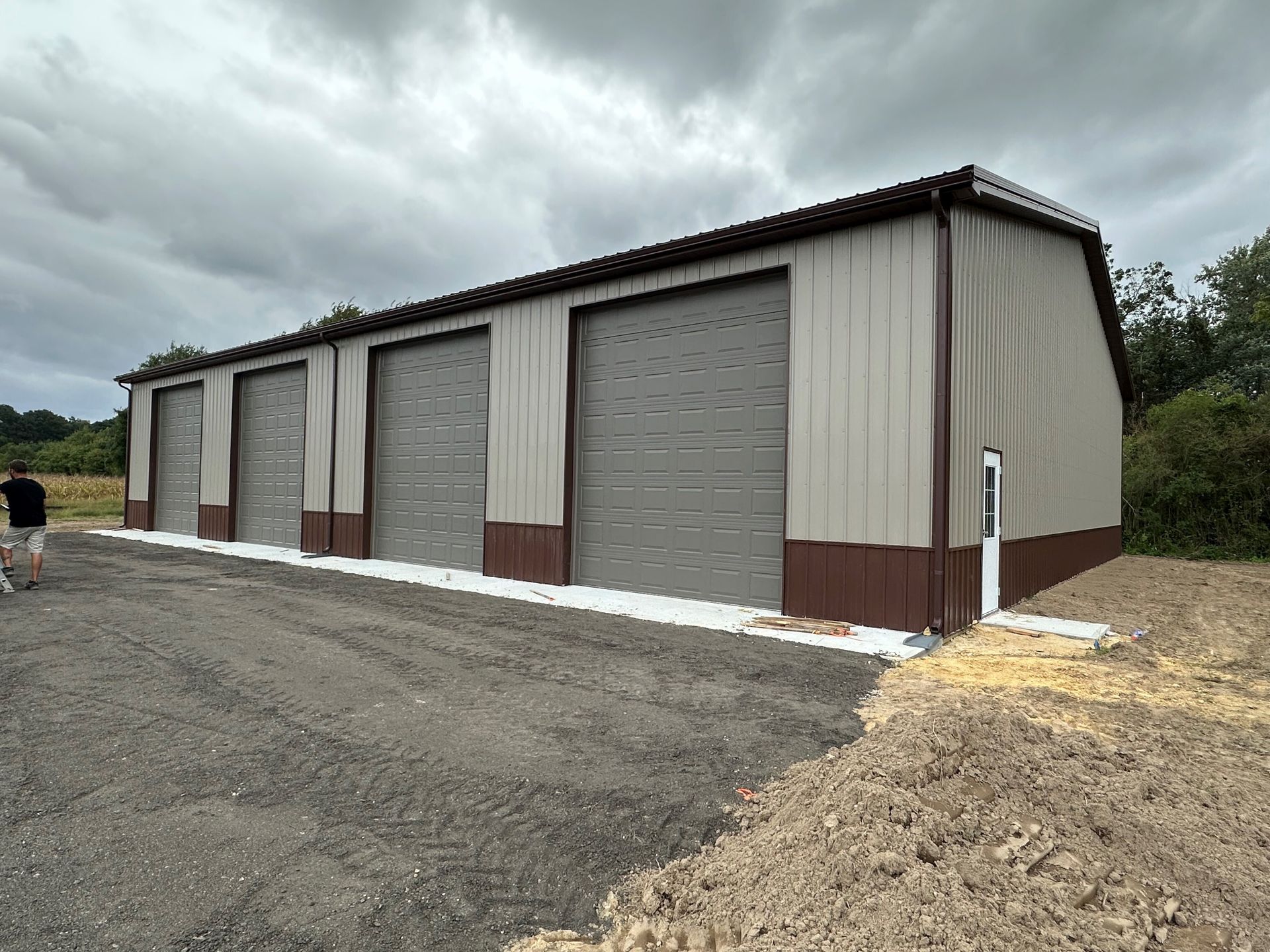 commercial pole barn