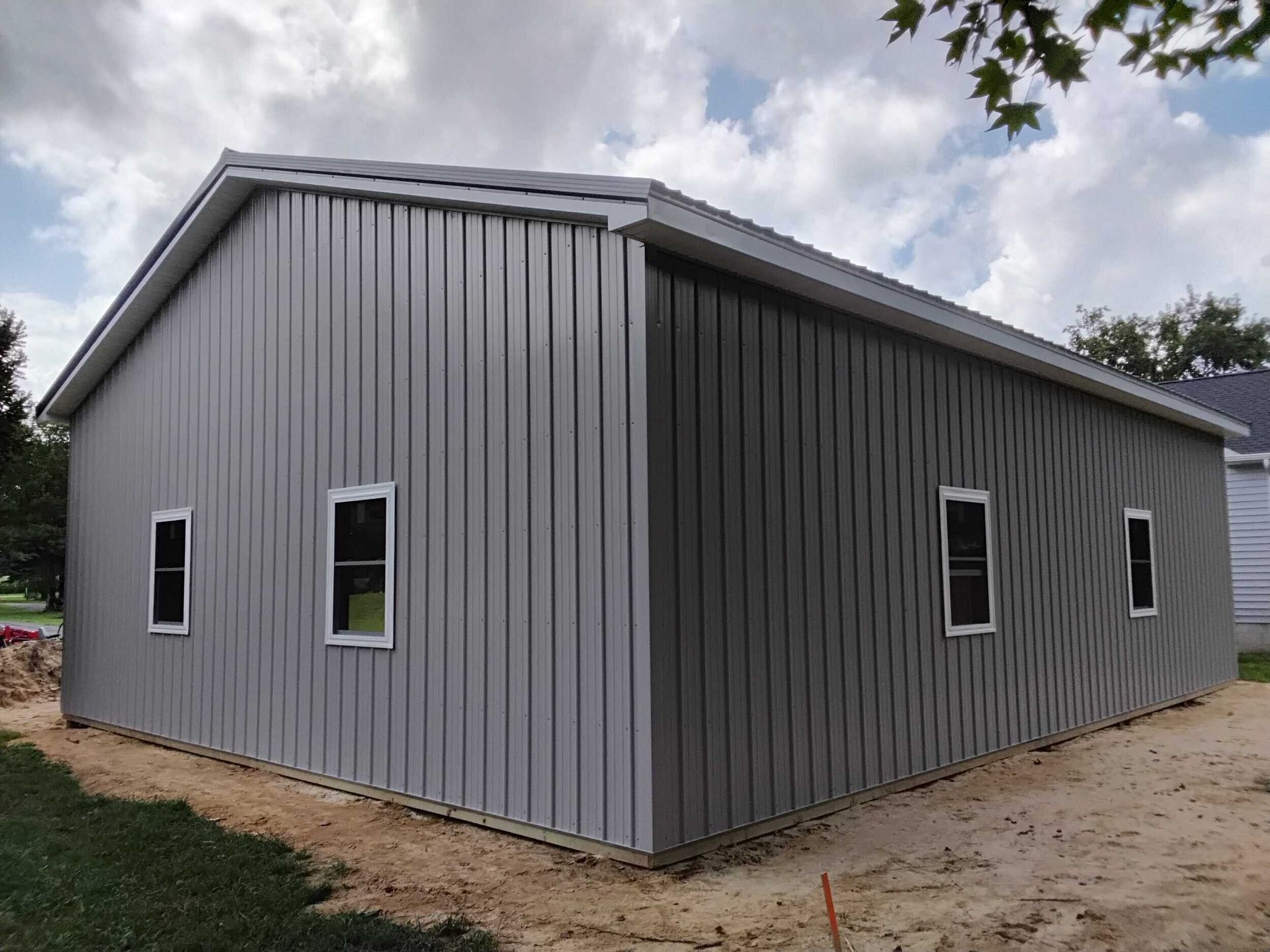32x42x12 pole barn