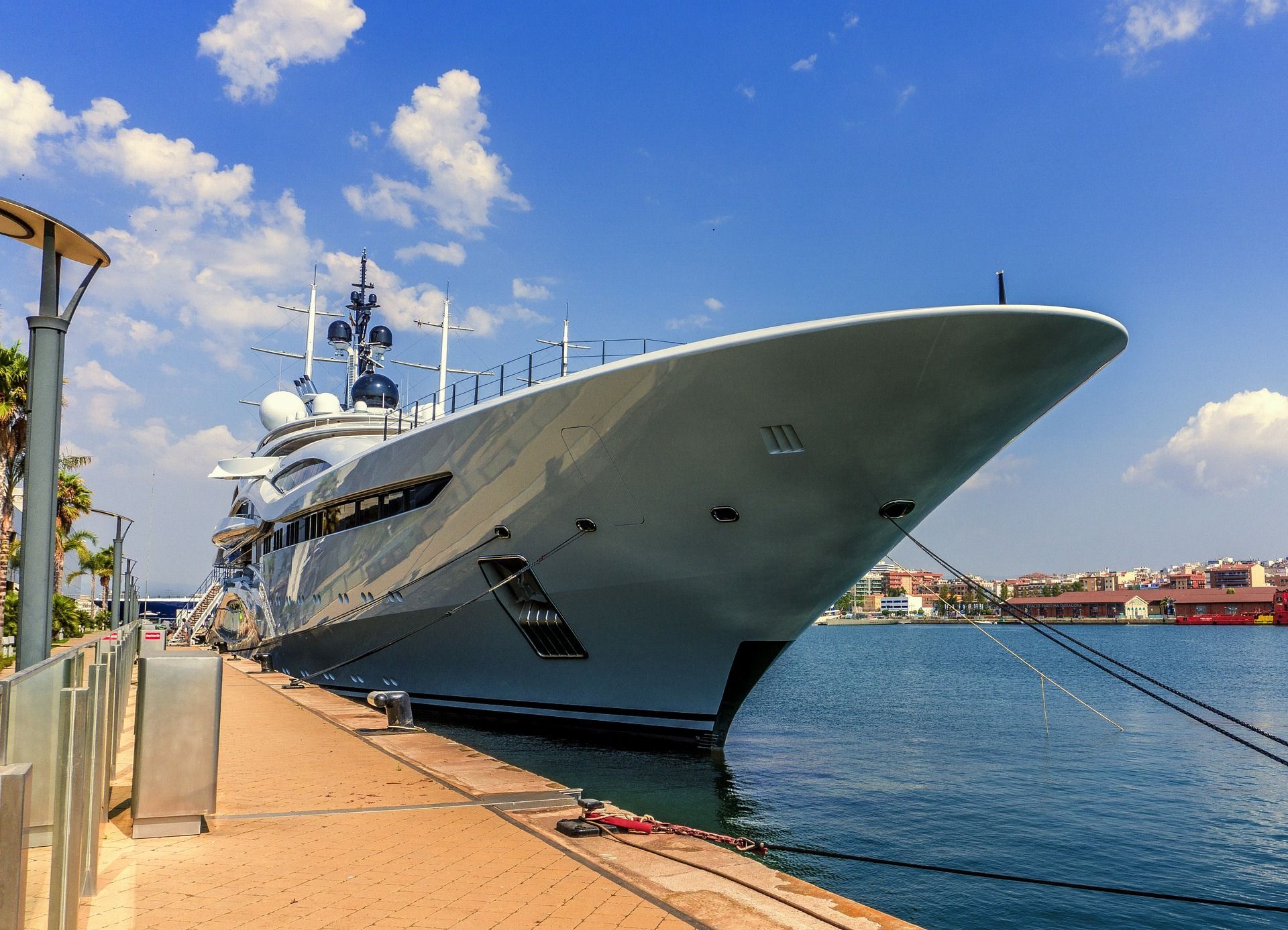 yacht security services