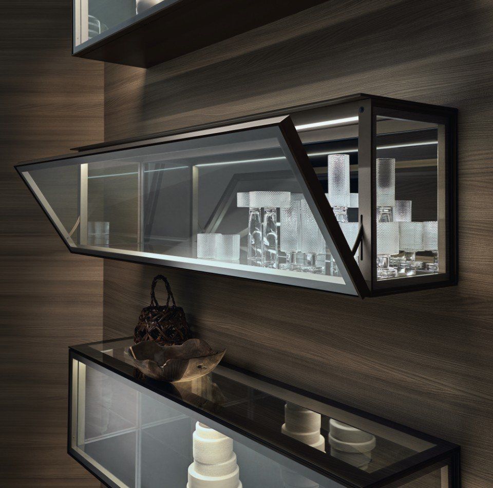 mobili contenitori sospesi con ante in vetro