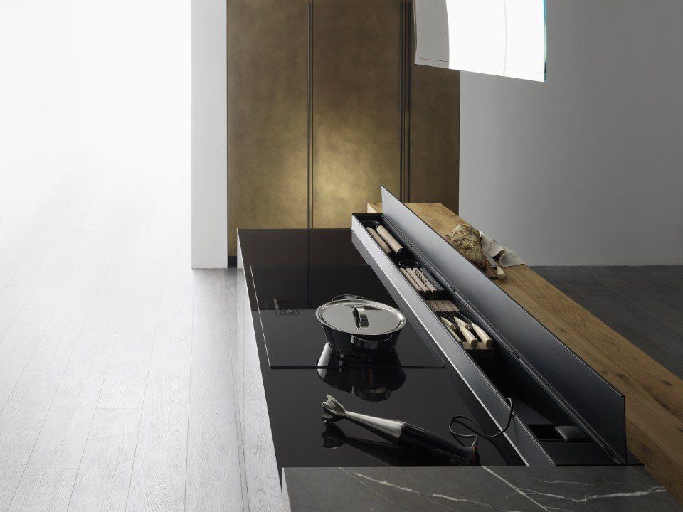 cucina con piano cottura a induzione