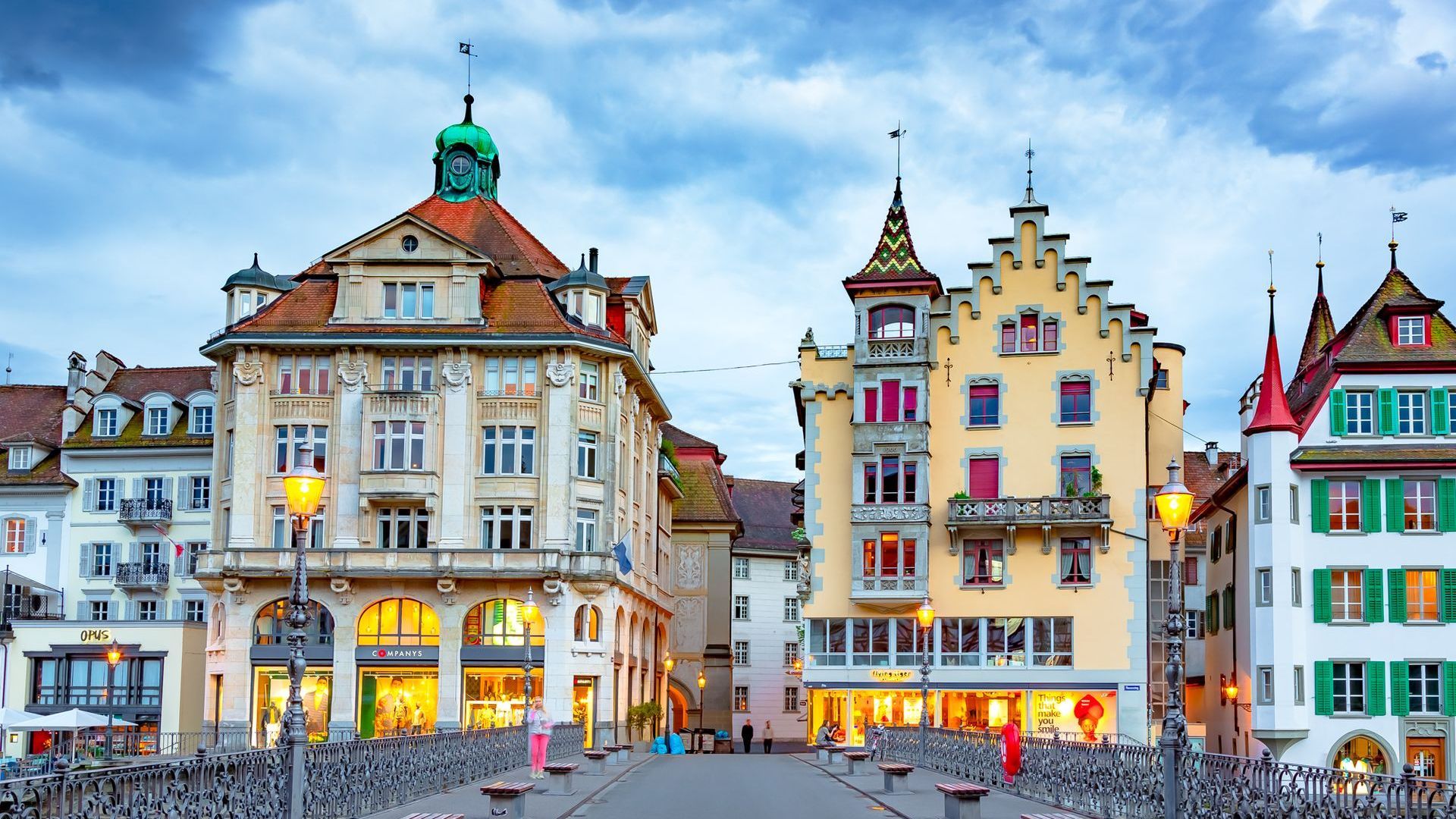 Lucerne's Old Town promenade
