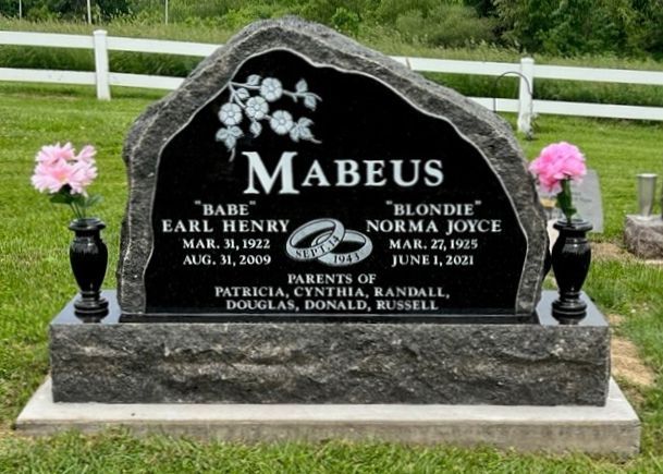 Carr Tombstone — Ottumwa, IA — Fuller Monument