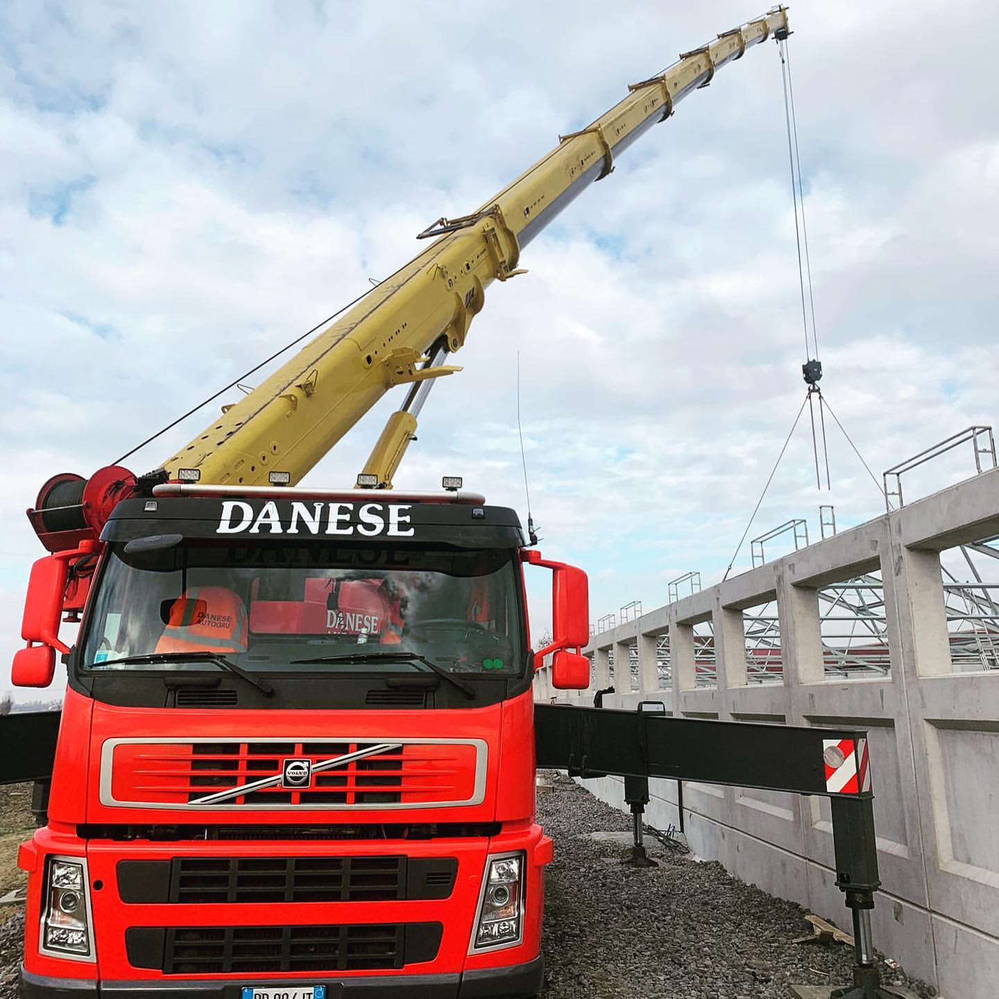 Movimentazione macchinari