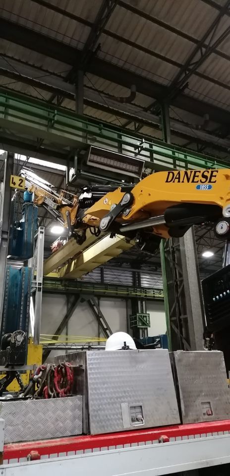 Dettaglio braccio autogrù