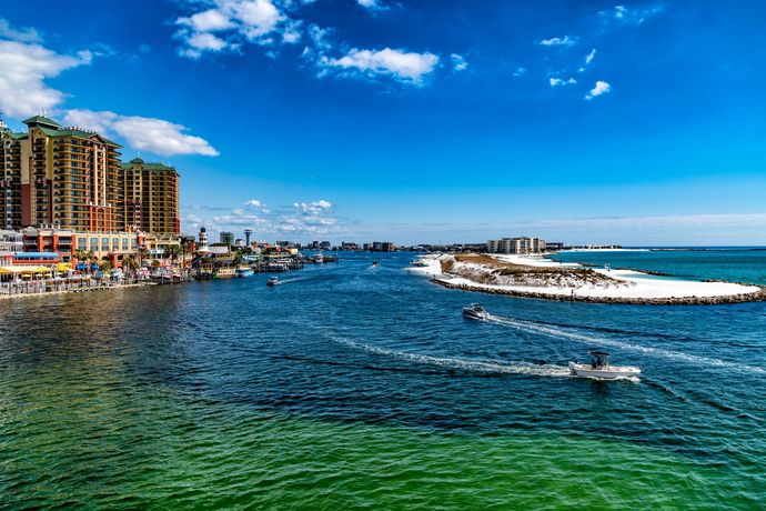 Coastal scenic view of the town of Destin, Florida along Destin Harbor – Springfield, MO - Shirley Franklin Team
