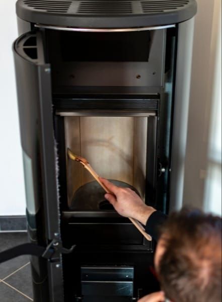 impianto riscaldamento, stufe e caminetti a pellet