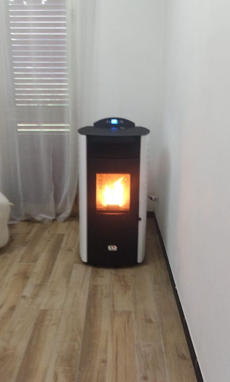 impianto riscaldamento, stufe e caminetti a pellet