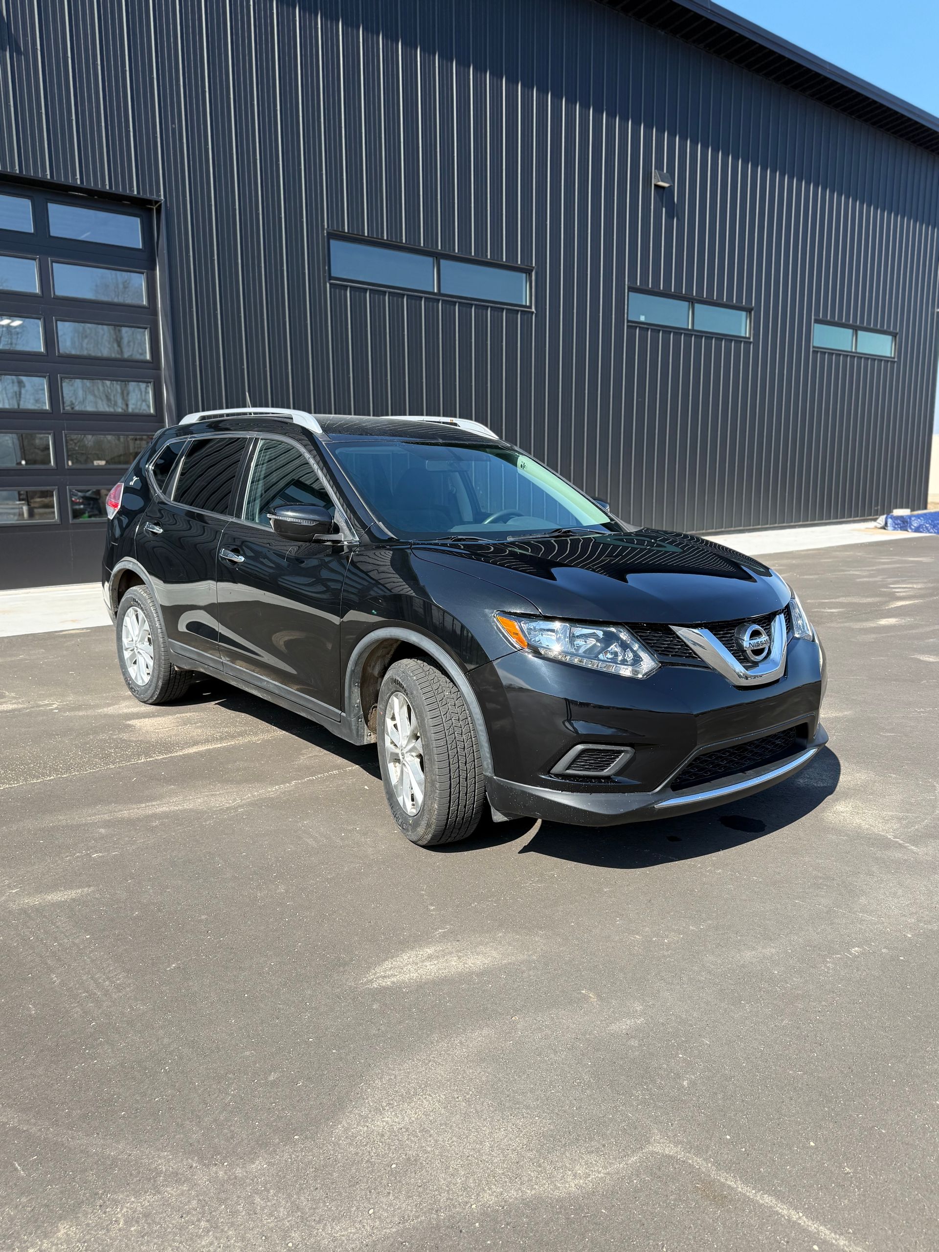 2016 Nissan rogue SV Sport Utility 4D