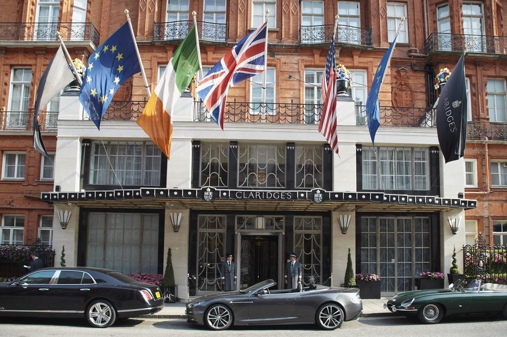 Luxury Hotels in London: Claridge’s with Awake & Wander Luxury Travel