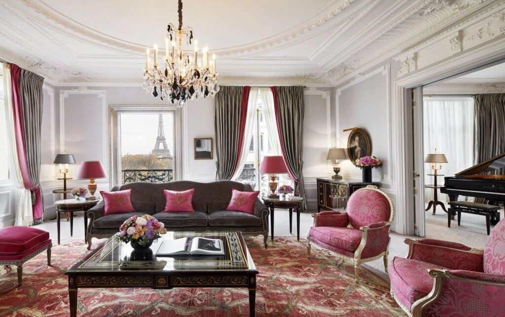 Rooms and Suites at Hotel Plaza Athénée, Paris