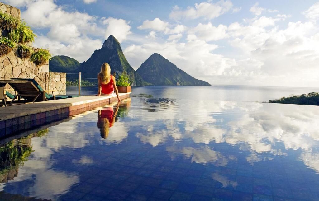 Jade Mountain – St. Lucia’s Architectural Masterpiece
