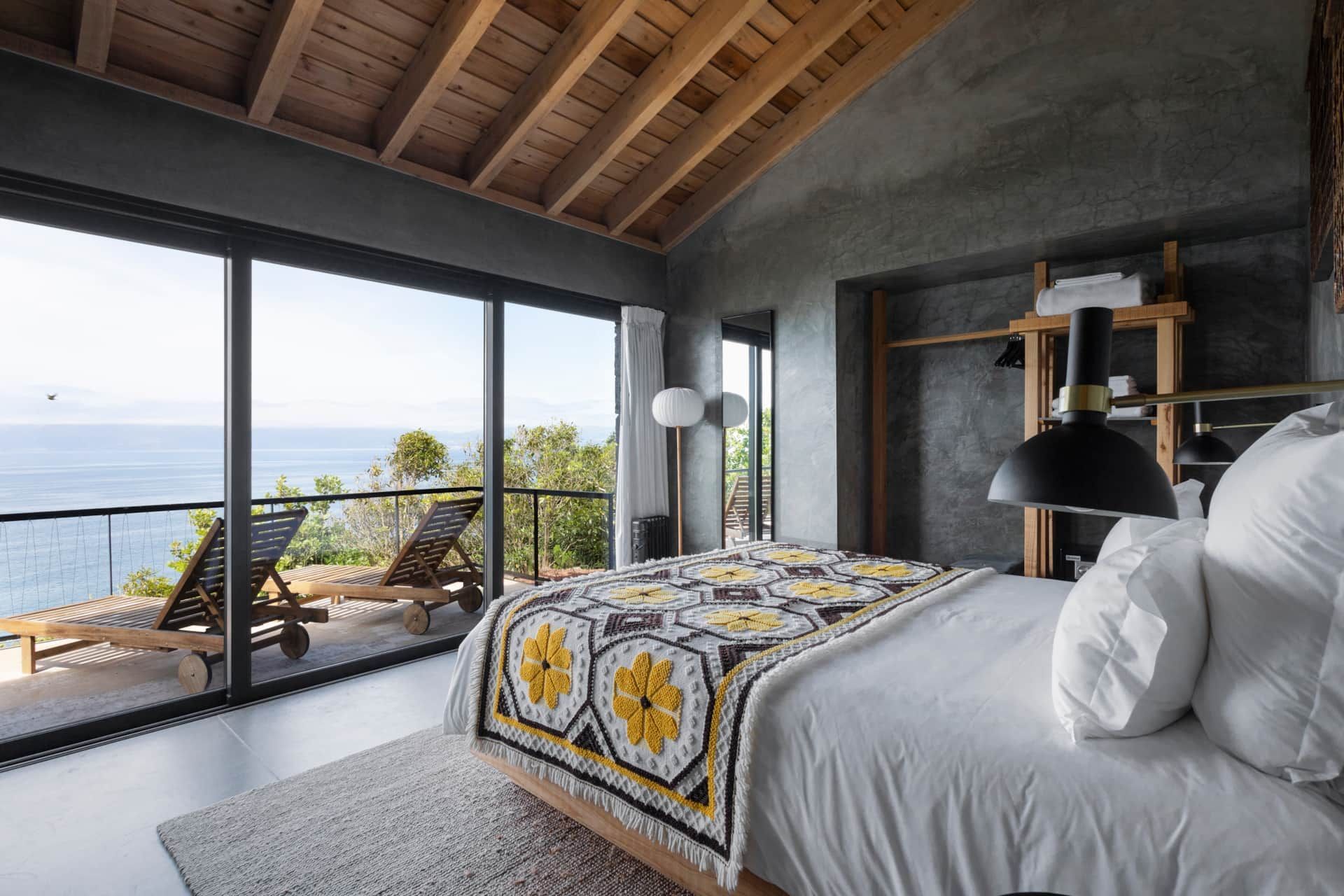 Lava Homes, Pico Island