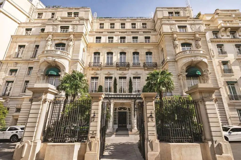 Shangri-La Paris with Awake & Wander Luxury Travel