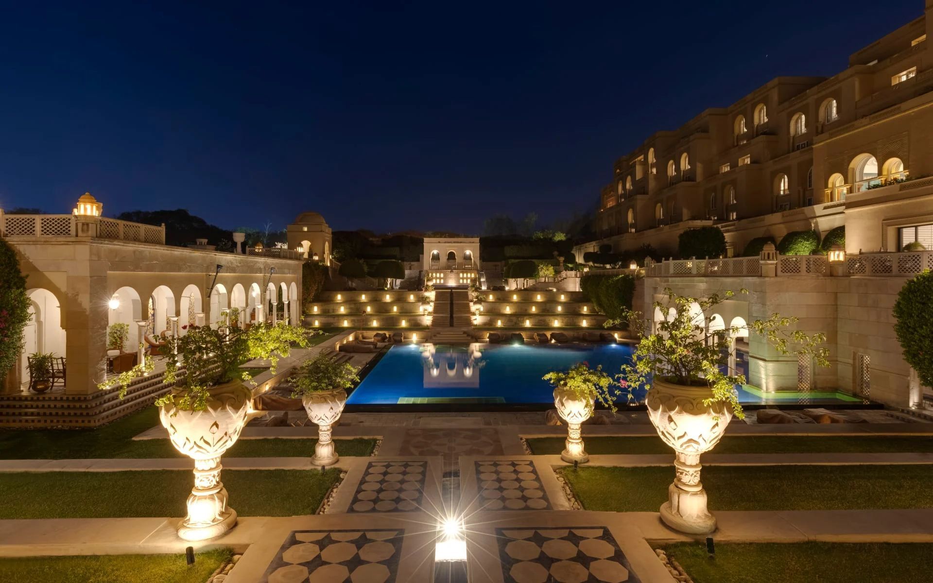 The Oberoi Amarvilas, Agra exterior