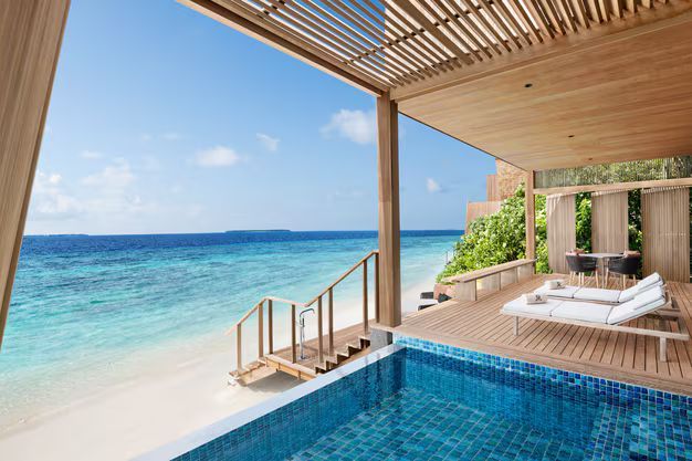 The St. Regis, Maldives Vommuli Resort beach villa