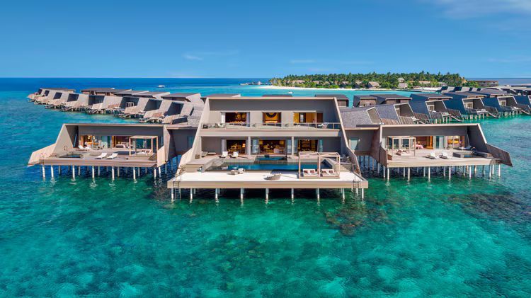 The St. Regis, Maldives Vommuli Resort villa