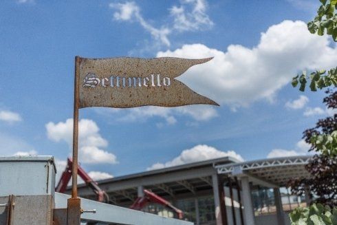 stoccaggio rifiuti ferrosi, noleggi mezzi trasporto, rottami ottone