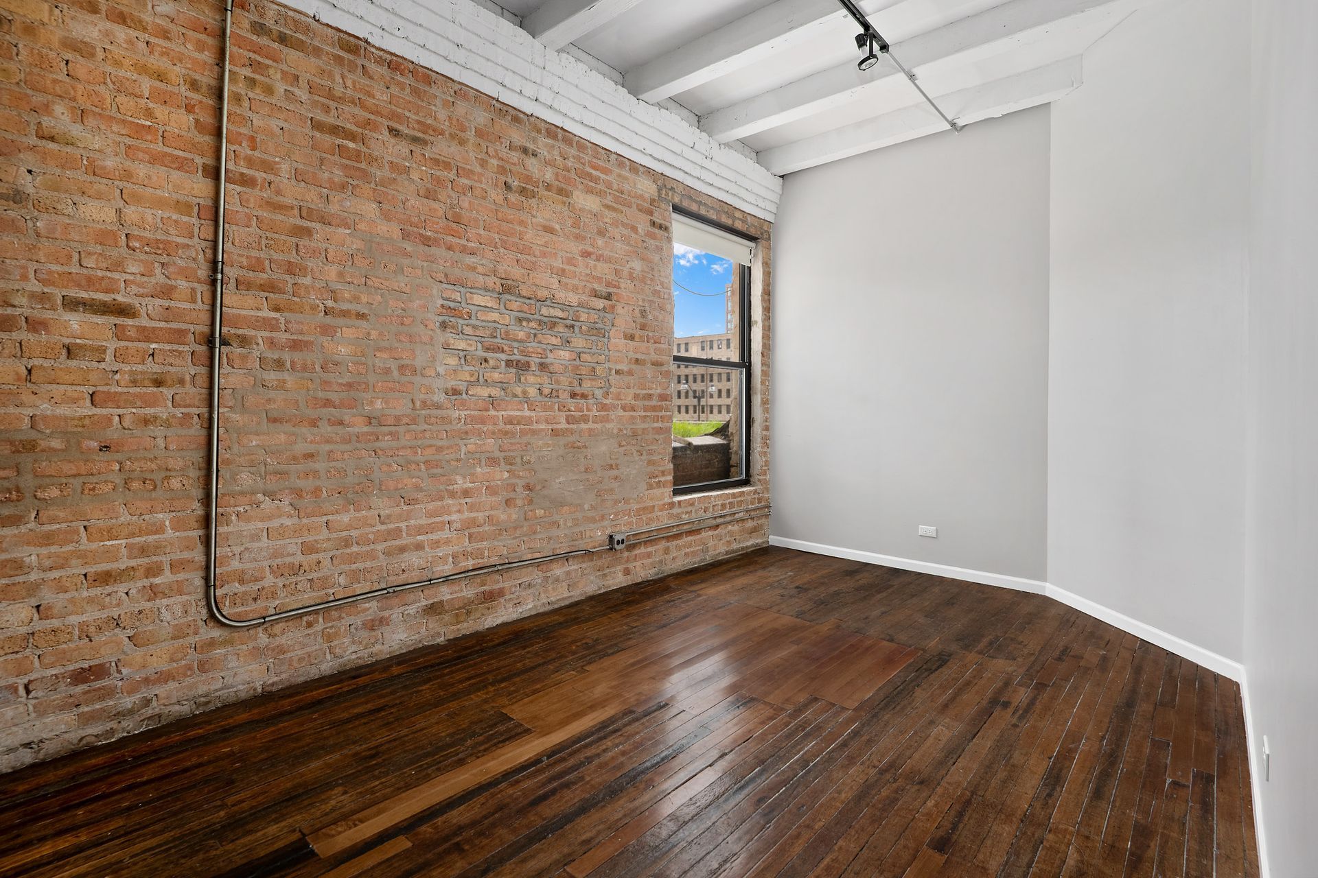 Bedroom at 1012 W Randolph in Chicago, IL