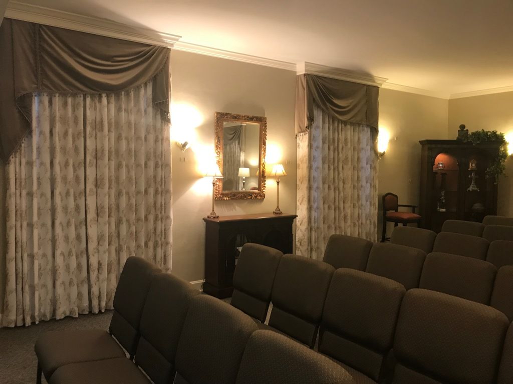 Brooks Funeral Home Inc. Interior Photo chapel seating
