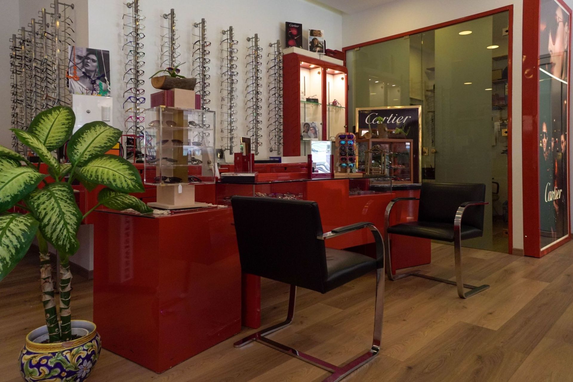 Ottica - Medical Center Europe - lenti a contatto