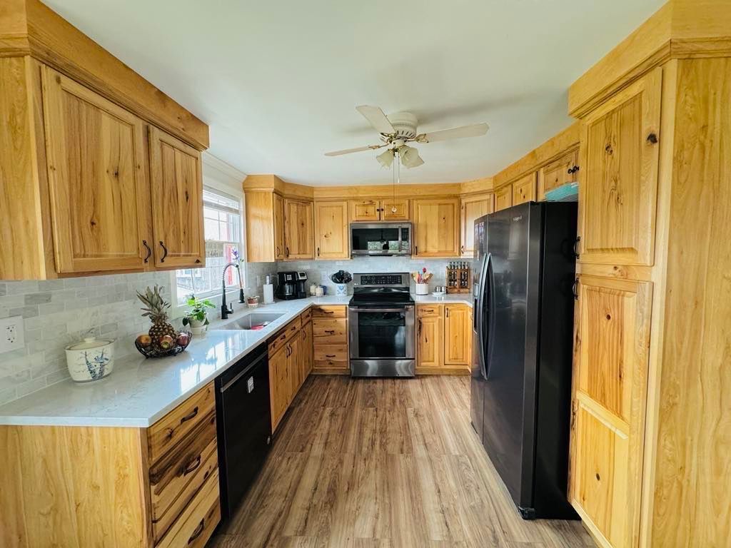 wood cabinets
