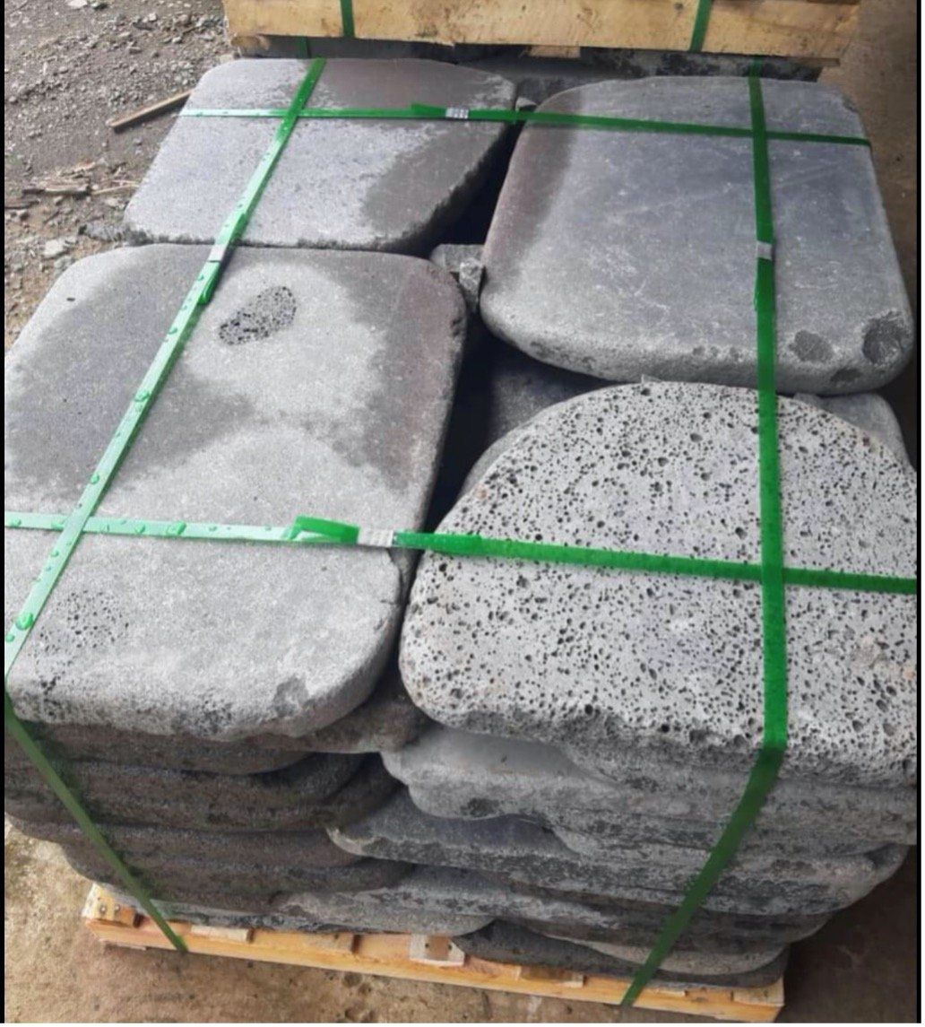 Corner Step - Stone Outdoor Solutions in Golden Square, VIC