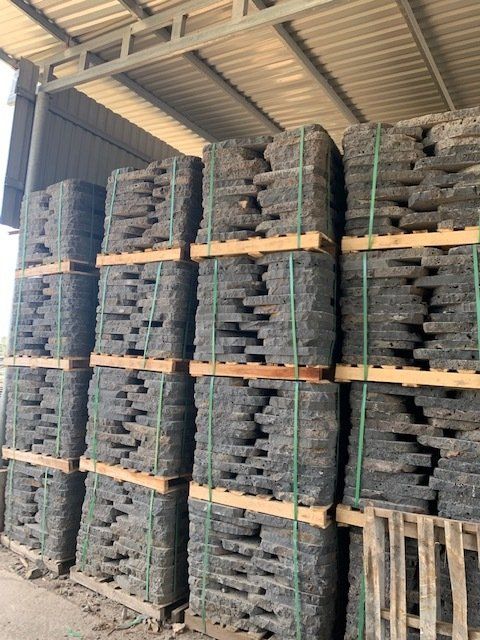 Lots of Cobblestone - Stone & Tile Supplier in Golden Square, VIC